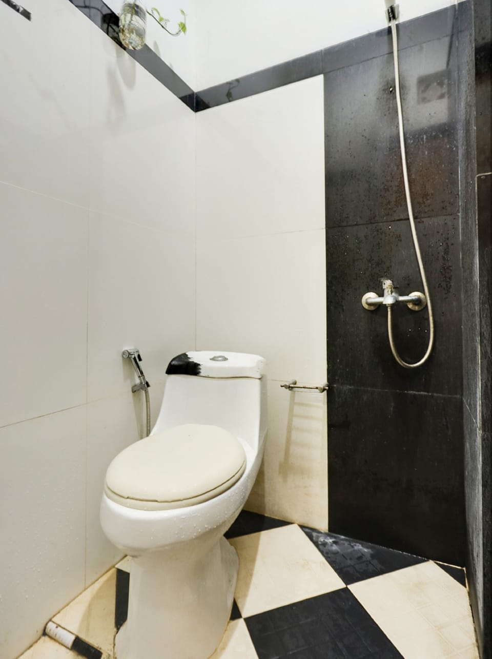 Shower, towels, soap