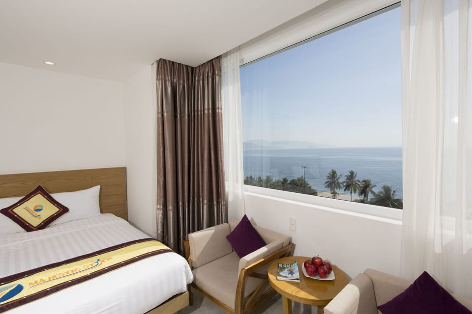 Executive Triple Room, Sea View | 1 bedroom, hypo-allergenic bedding, minibar, in-room safe