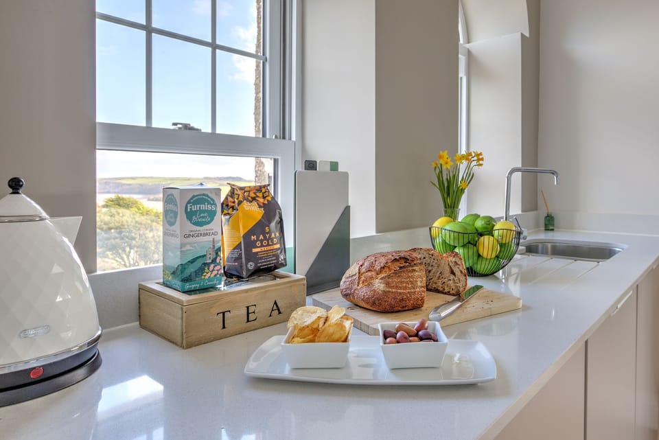 Fridge, dishwasher, electric kettle, toaster