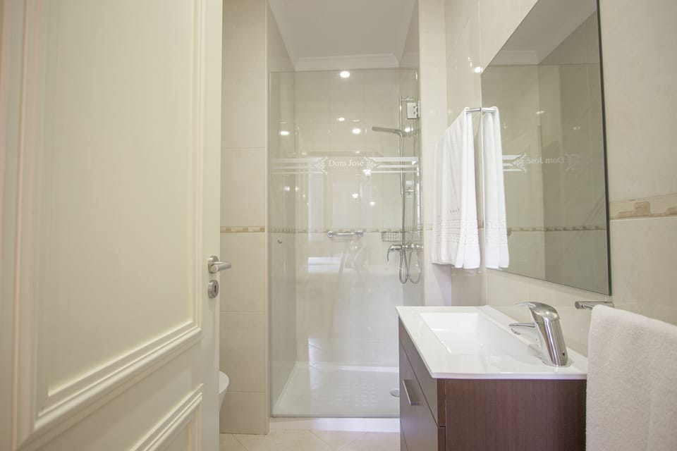 Dom Jose by Guestify Hotel in Guimaraes