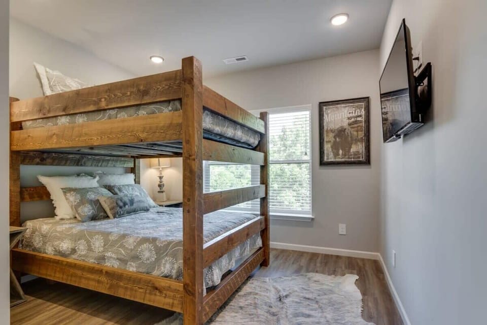 Queen Bunk