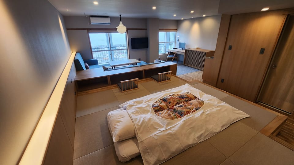 Premium Modern Japanese-Style Room (Non-Smoking) Ocean view | In-room safe, desk, WiFi (free), bed sheets