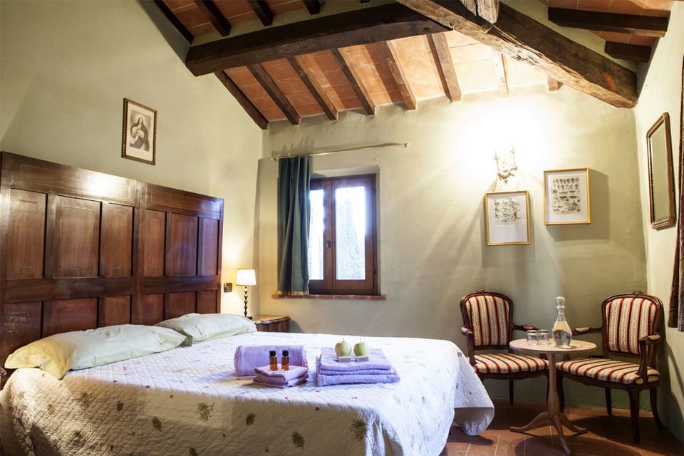 Double Room | Frette Italian sheets, premium bedding, memory foam beds