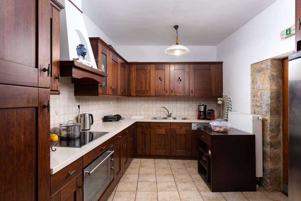Villa | Private kitchen | Coffee/tea maker, full-size fridge, microwave, oven