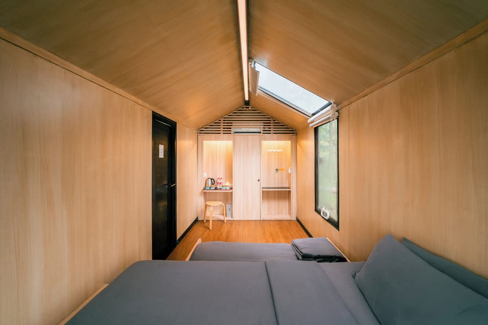 Executive Cabin, Multiple Beds | Desk, free WiFi, bed sheets