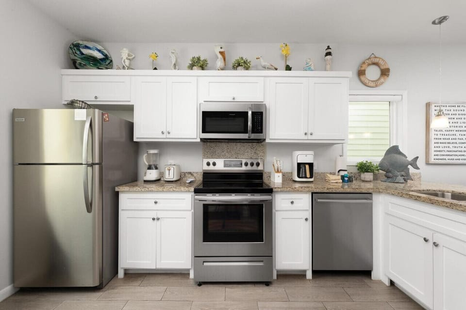 Fully stocked kitchen.