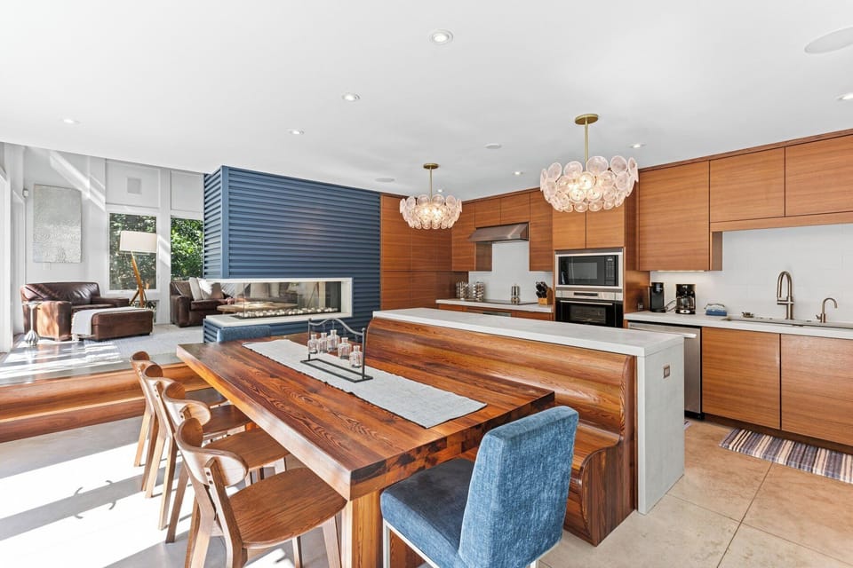 XL GOURMET KITCHEN WITH TOP OF LINE APPLIANCES AND AMENITIES