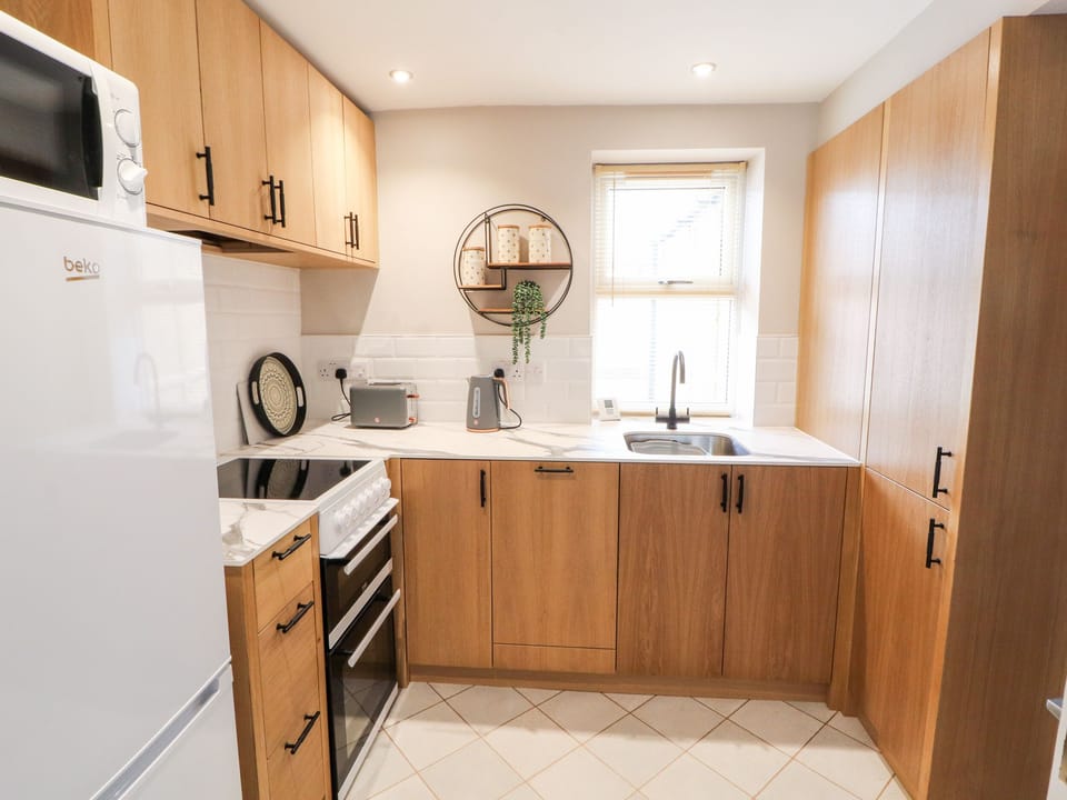 Fridge, dishwasher, electric kettle, toaster