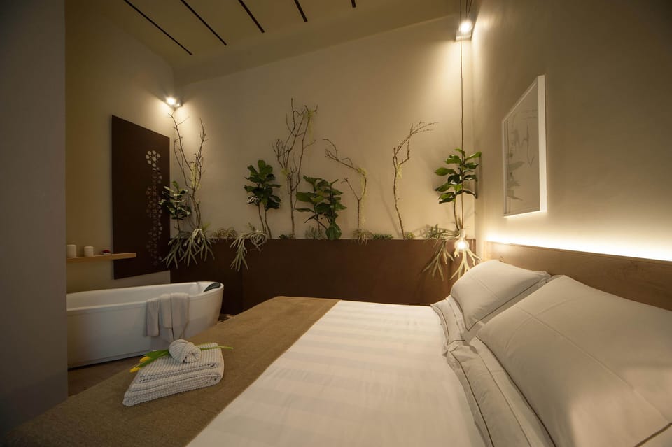 Luxury Studio Suite | Egyptian cotton sheets, premium bedding, minibar, in-room safe
