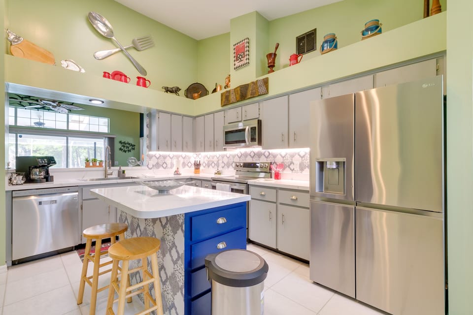 Kitchen | Main Level | Dishwasher | Coffee Maker