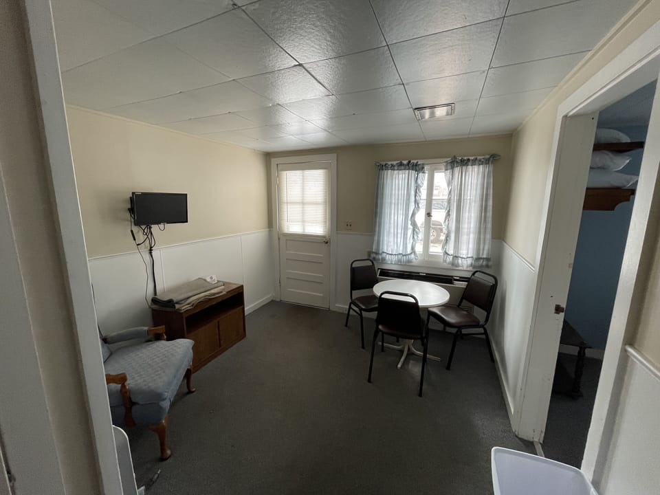 Standard 2 Bedrooms | Free WiFi