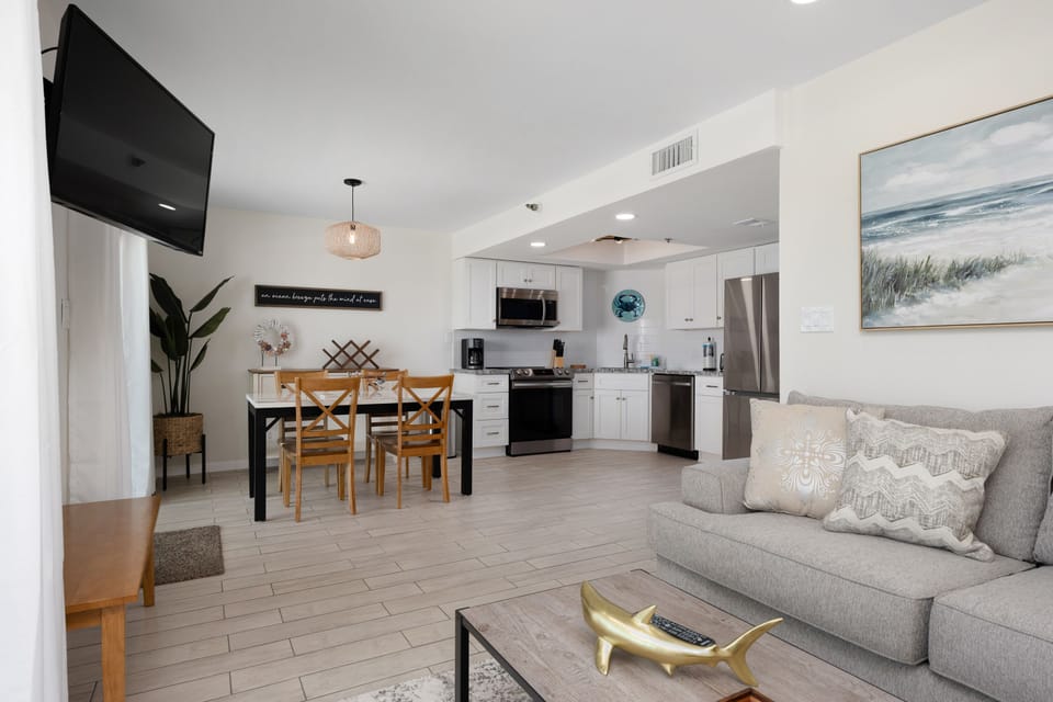 Your perfect home away form home open concept condo