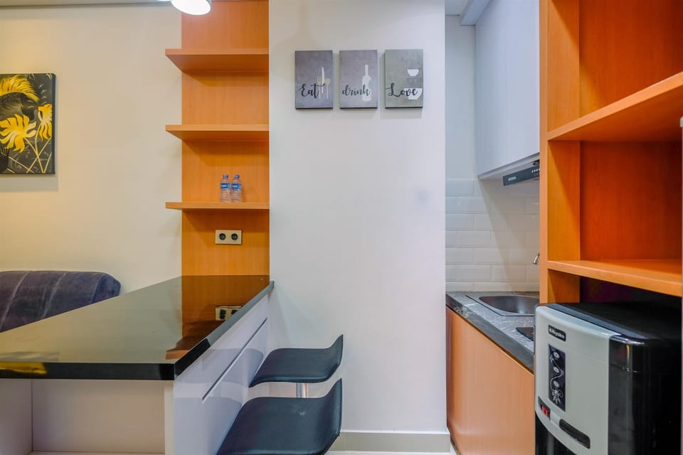 Apartment, 2 Bedrooms | Private kitchen | Full-size fridge, stovetop