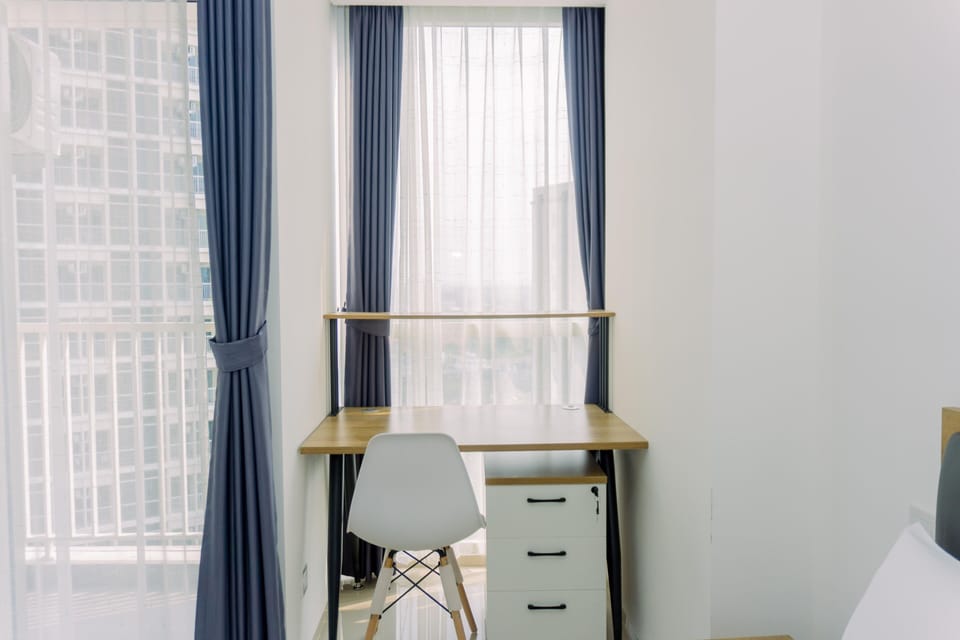 Apartment, 2 Bedrooms | Living area