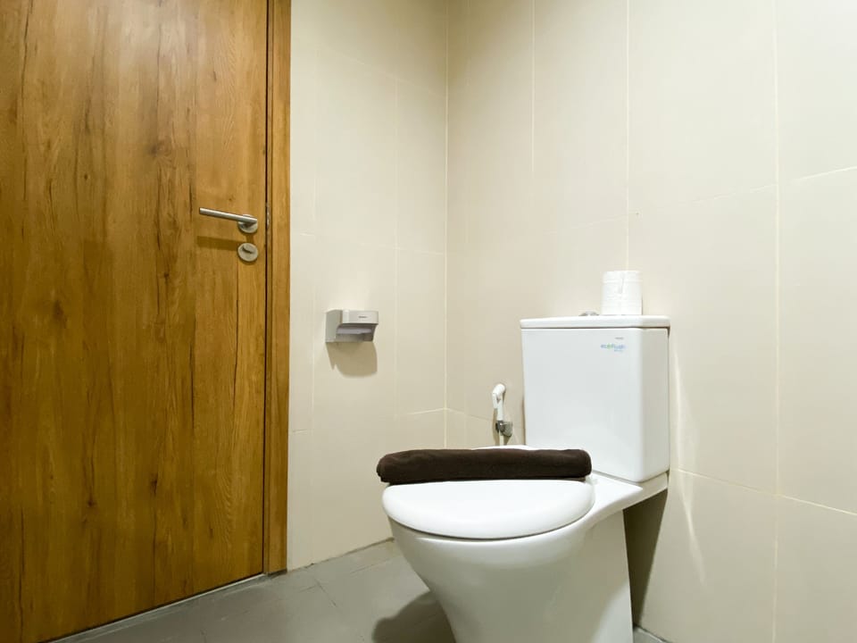 Comfort 1BR at LRT City Jatibening Apartment Apartment in West Java