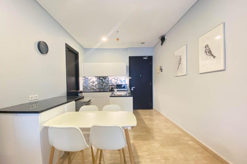 Apartment, 3 Bedrooms | Living area
