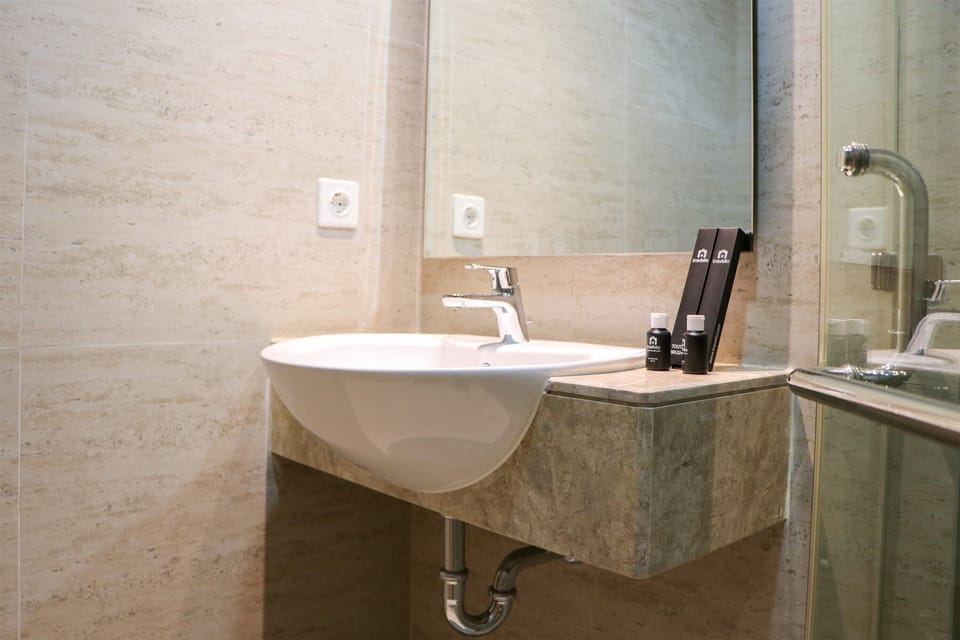 Nice And Relaxing 1Br At Gold Coast Apartment Apartment in Jakarta