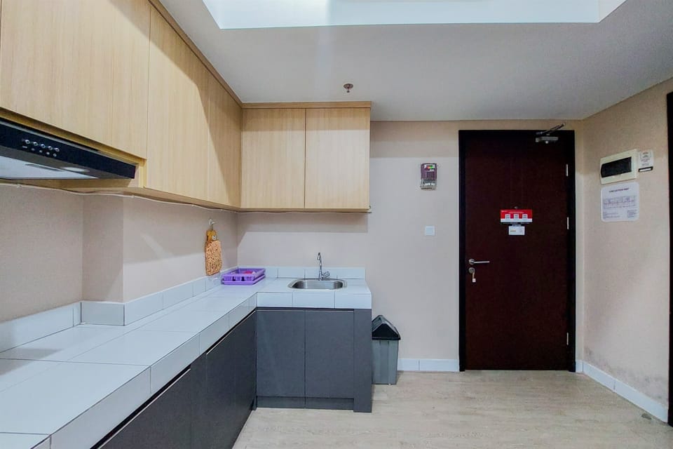 Apartment, 1 Bedroom | Private kitchen | Full-size fridge, stovetop