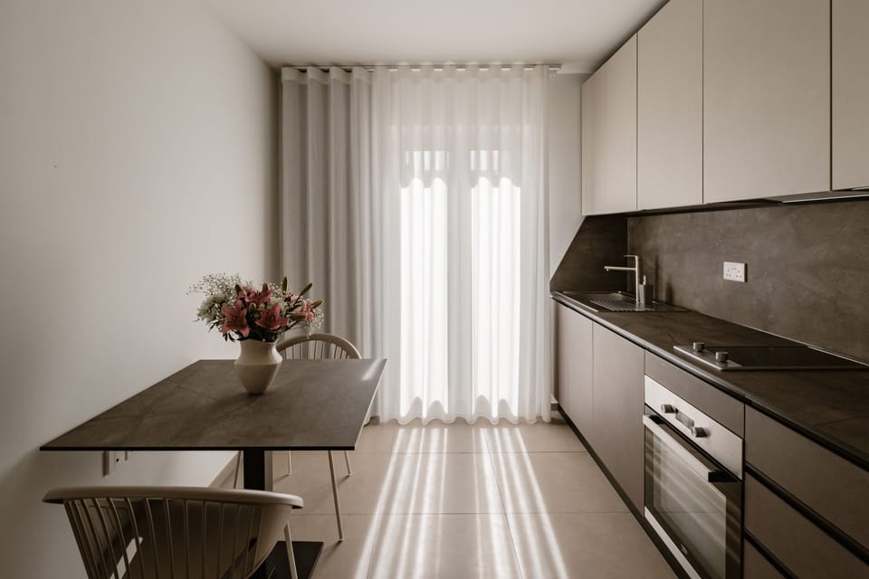 Standard Studio | Private kitchen | Electric kettle