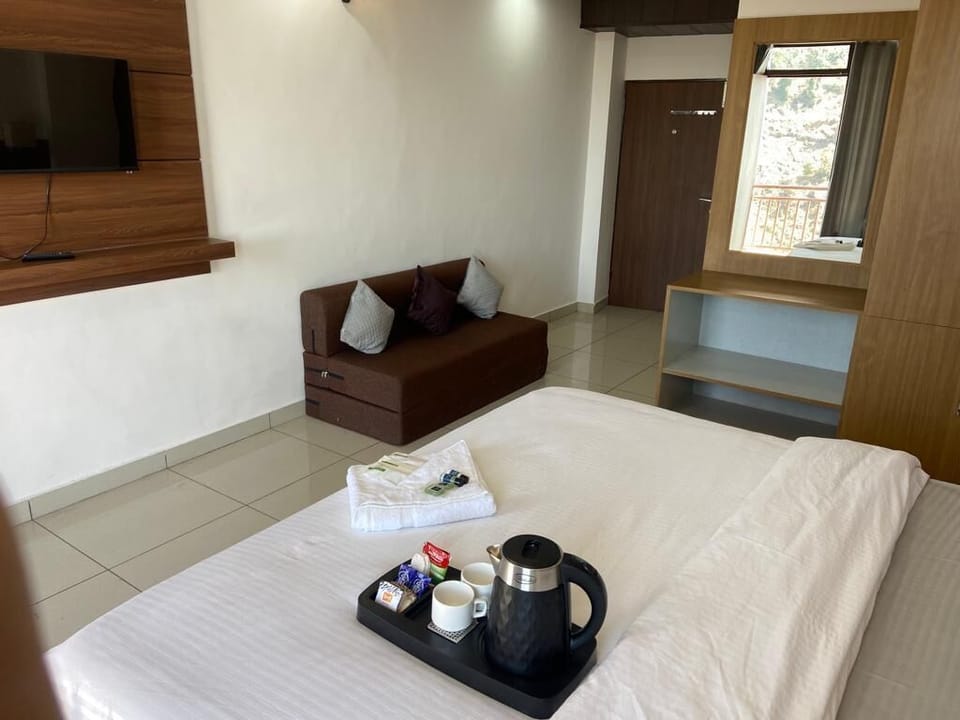 Premium bedding, down comforters, free WiFi, bed sheets