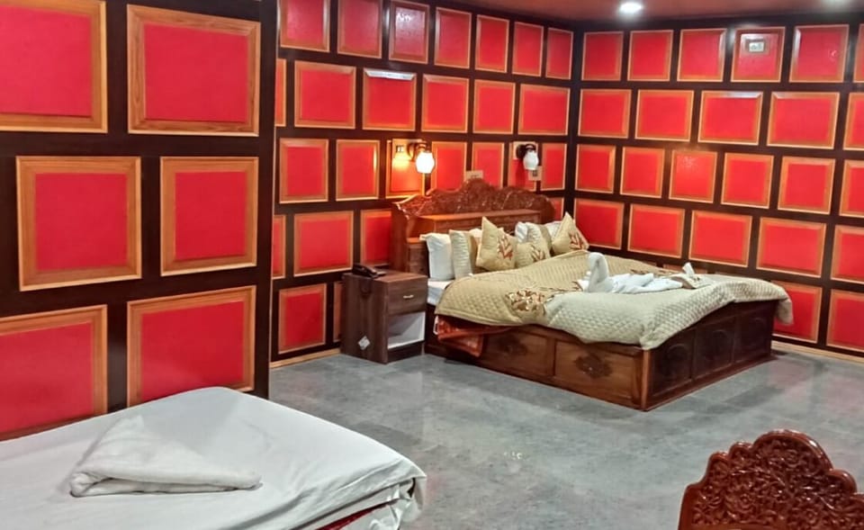 Soundproofing, WiFi (free)