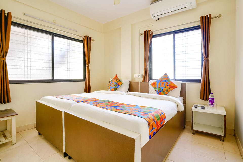 In-room safe, desk, free WiFi, bed sheets