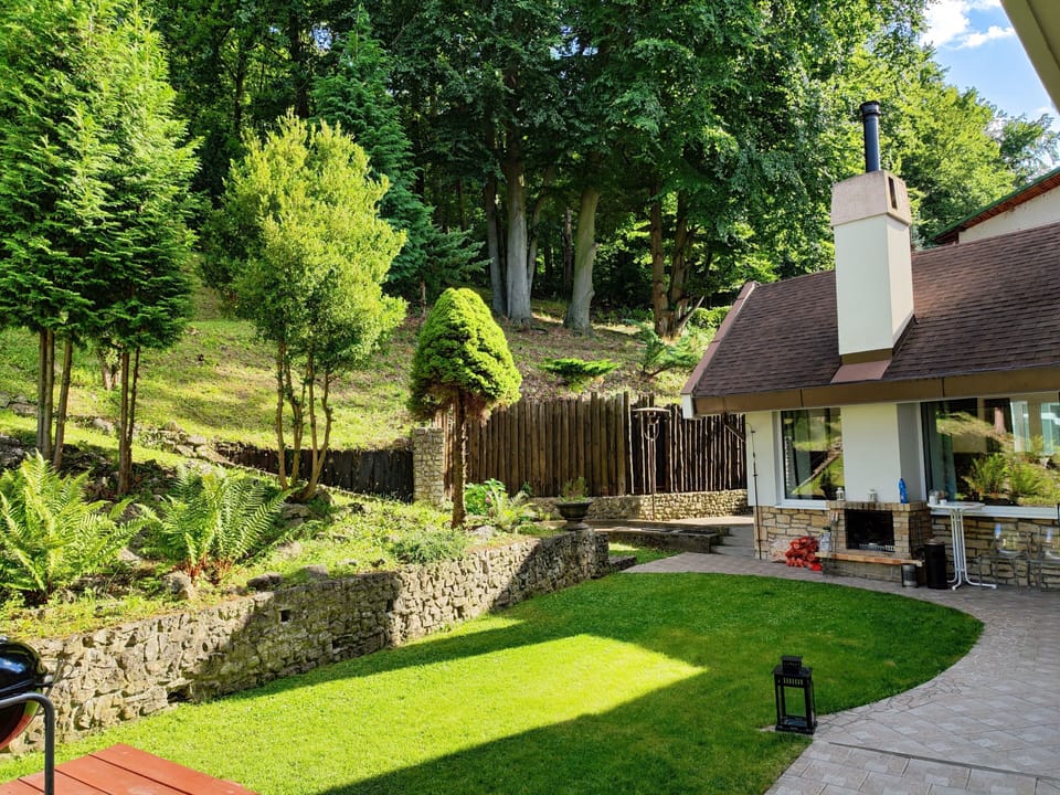 BBQ/picnic area