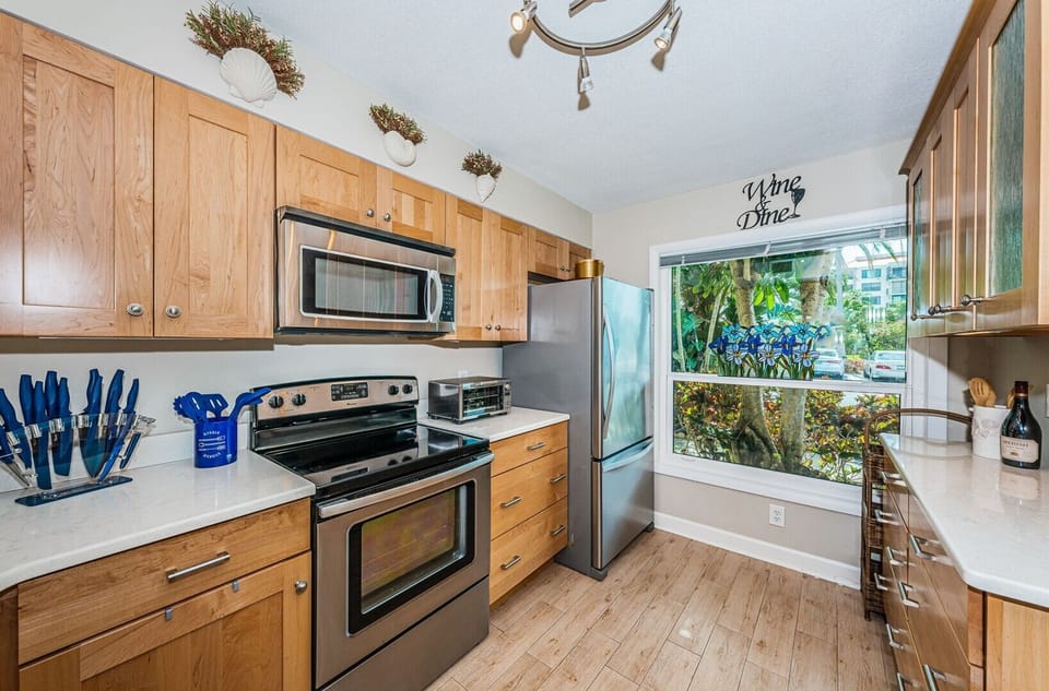 Kitchen 2-2