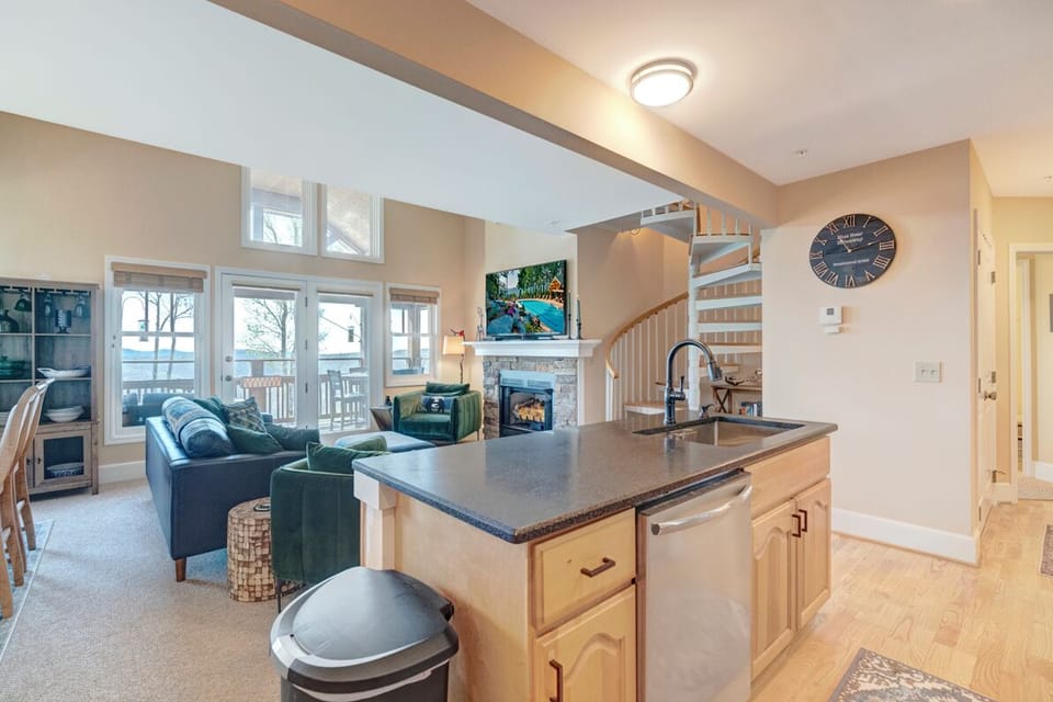 Kitchen--- Open Floor Plan
