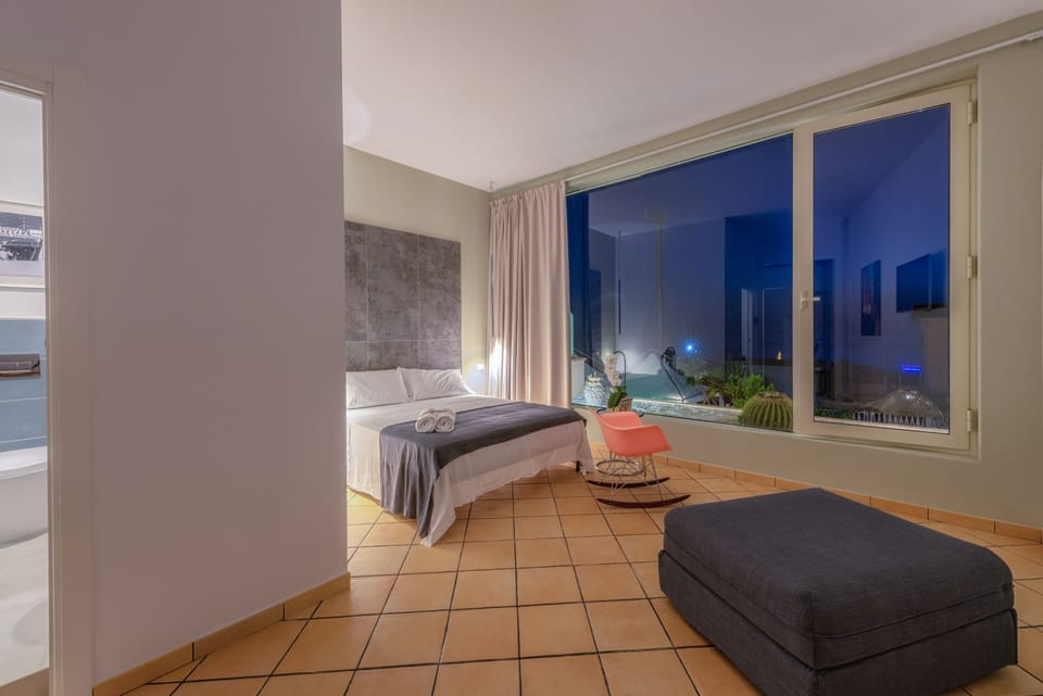 Superior Room, Sea View | Hypo-allergenic bedding, down comforters, memory foam beds