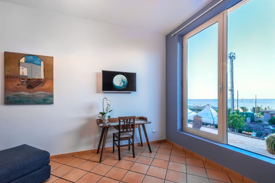 Superior Room, Sea View | Hypo-allergenic bedding, down comforters, memory foam beds