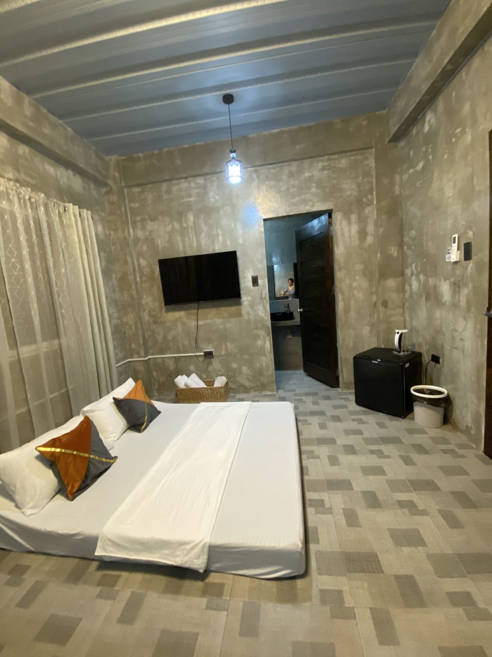Standard Room | Individually furnished, free WiFi, bed sheets