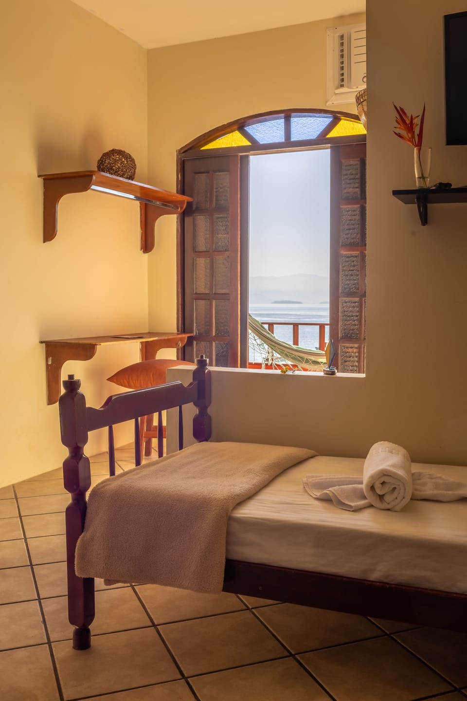 Suite, Beach View | Desk, bed sheets
