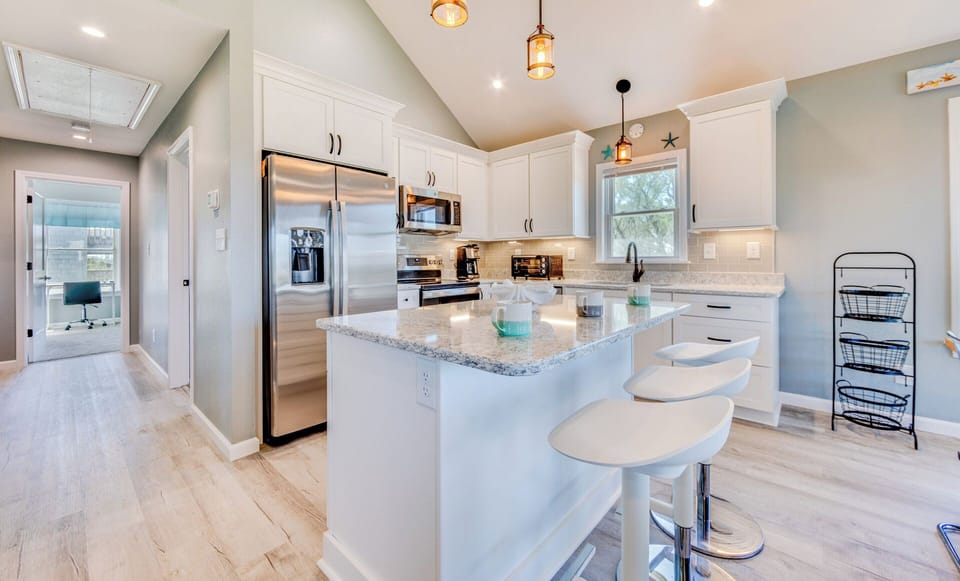 08-Surf-Or-Sound-Realty-1115-High Tides, Good Vibes-Kitchen-1