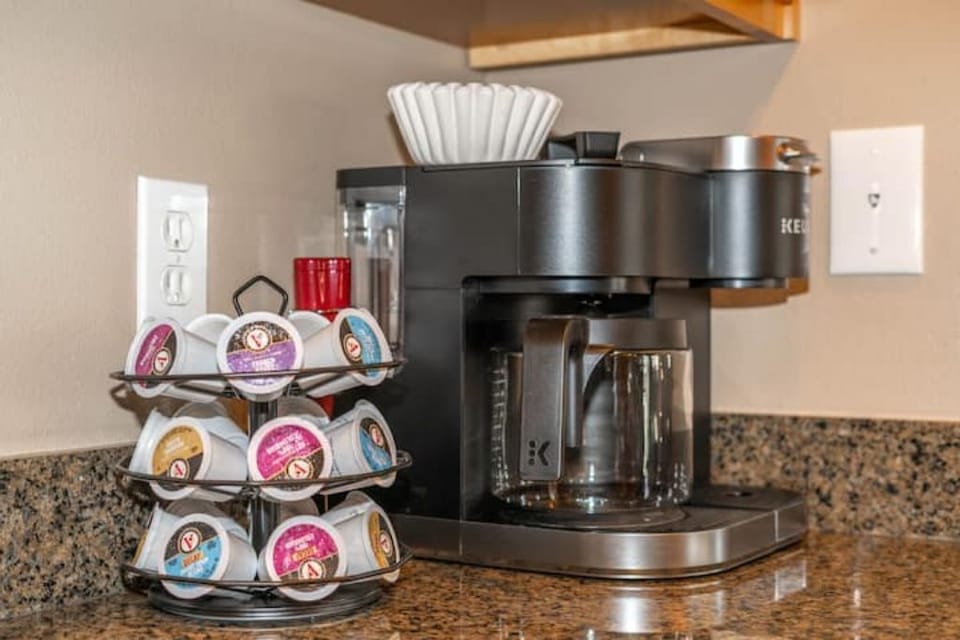 Enjoy a fully stocked coffee station including regular, decaf, tea and hot choc