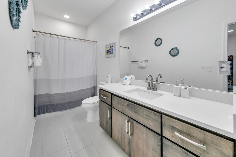 Guest bathroom