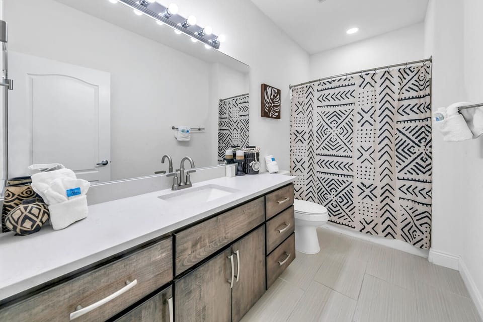 Guest bathroom