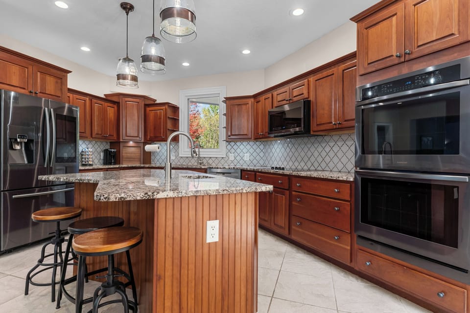 Full Stocked Kitchen