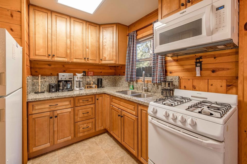 Everything you need to enjoy dinners in