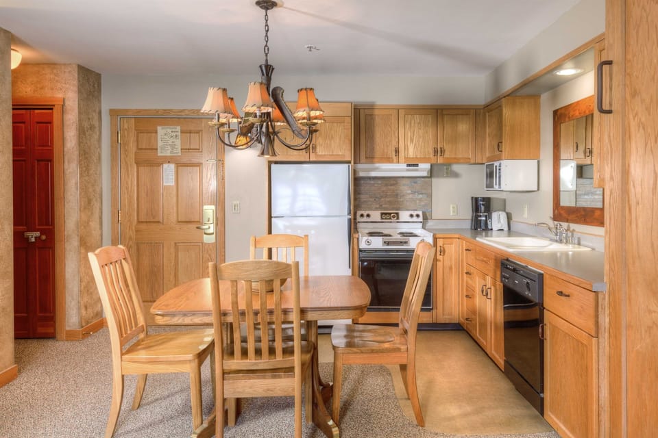 Kitchen and dining area