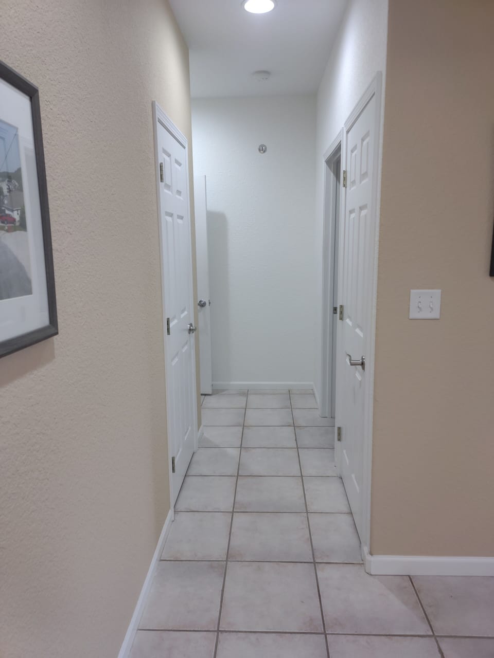 Hallway to Master 