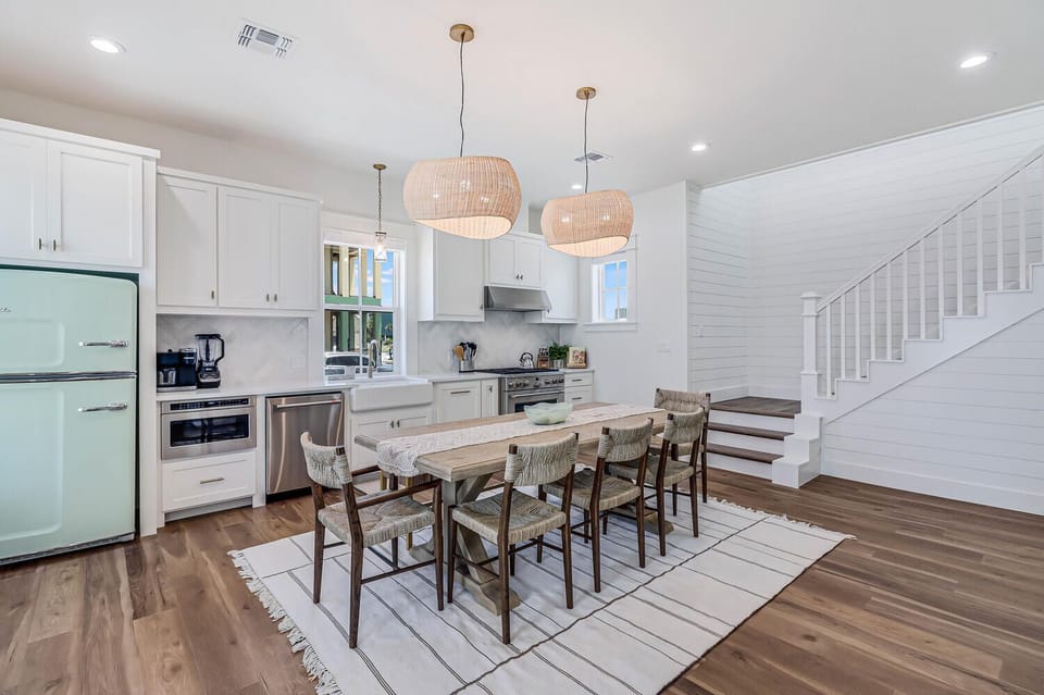 Dining Area/Kitchen, 1st Floor