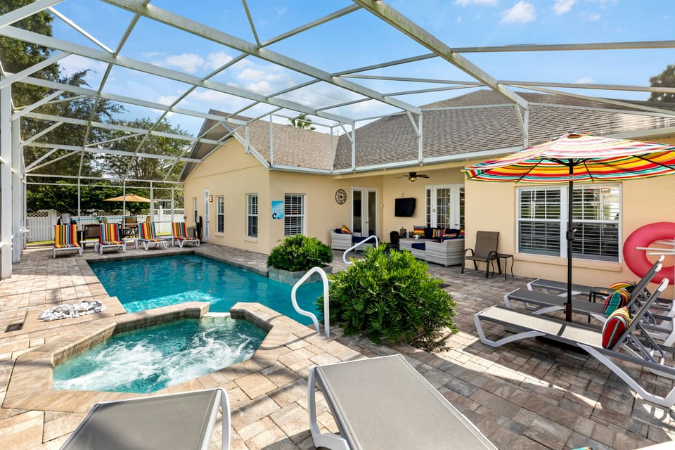Plenty of outdoor space to enjoy Florida outside living