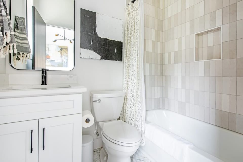 Bathroom1