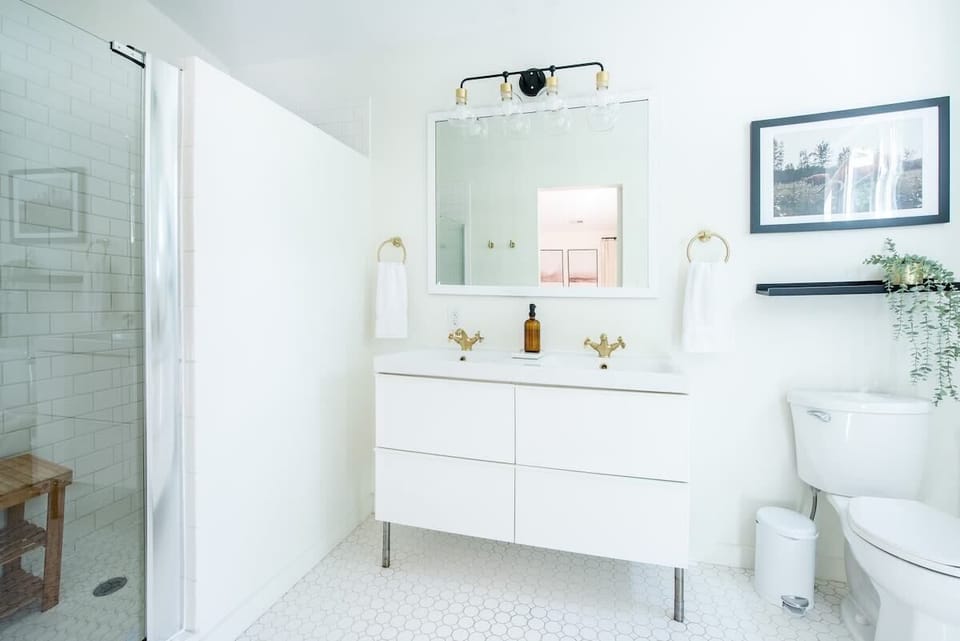 Bathroom2