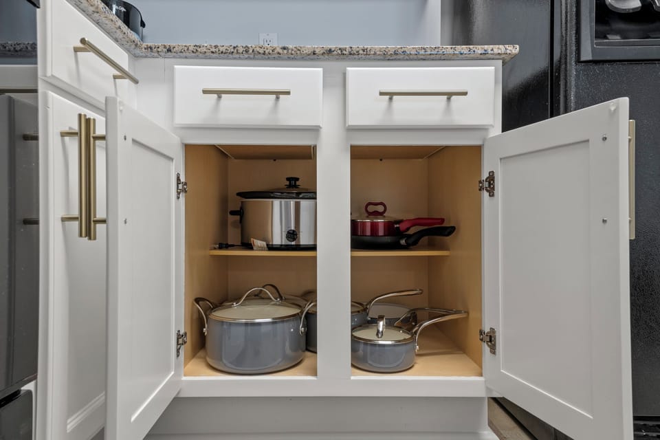 Spacious kitchen with all the comforts of home