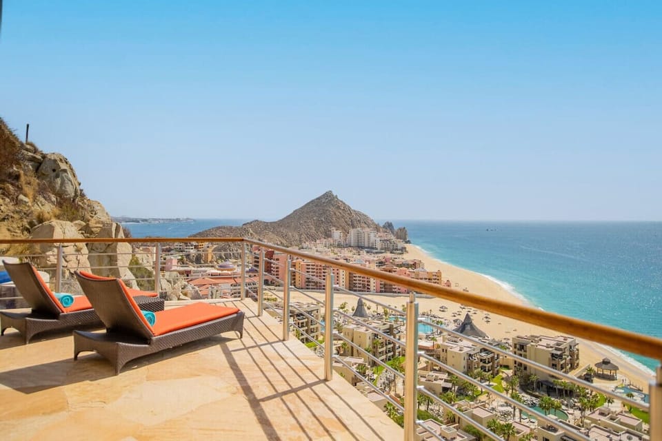 Lounging view