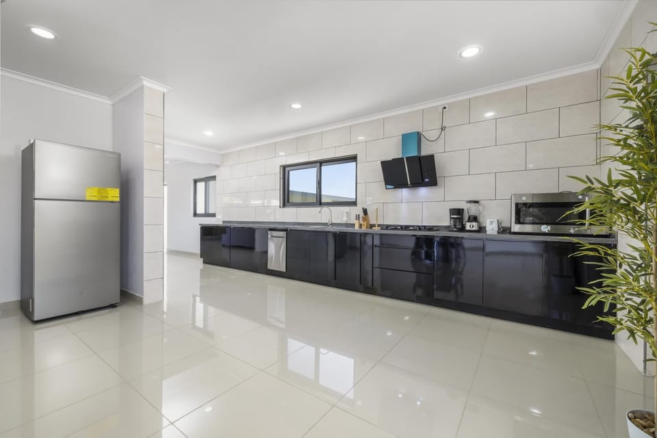 A full kitchen for easy cooking.