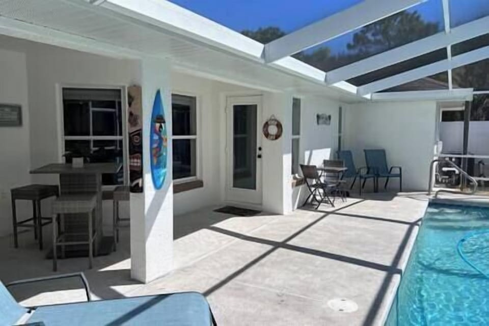Pool deck 