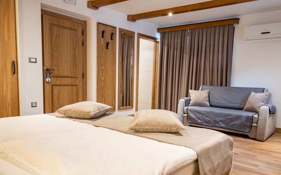 Superior Double or Twin Room, Non Smoking, Balcony | Memory foam beds, individually decorated, individually furnished
